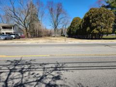 W Holmes Rd (1522), Lansing, MI