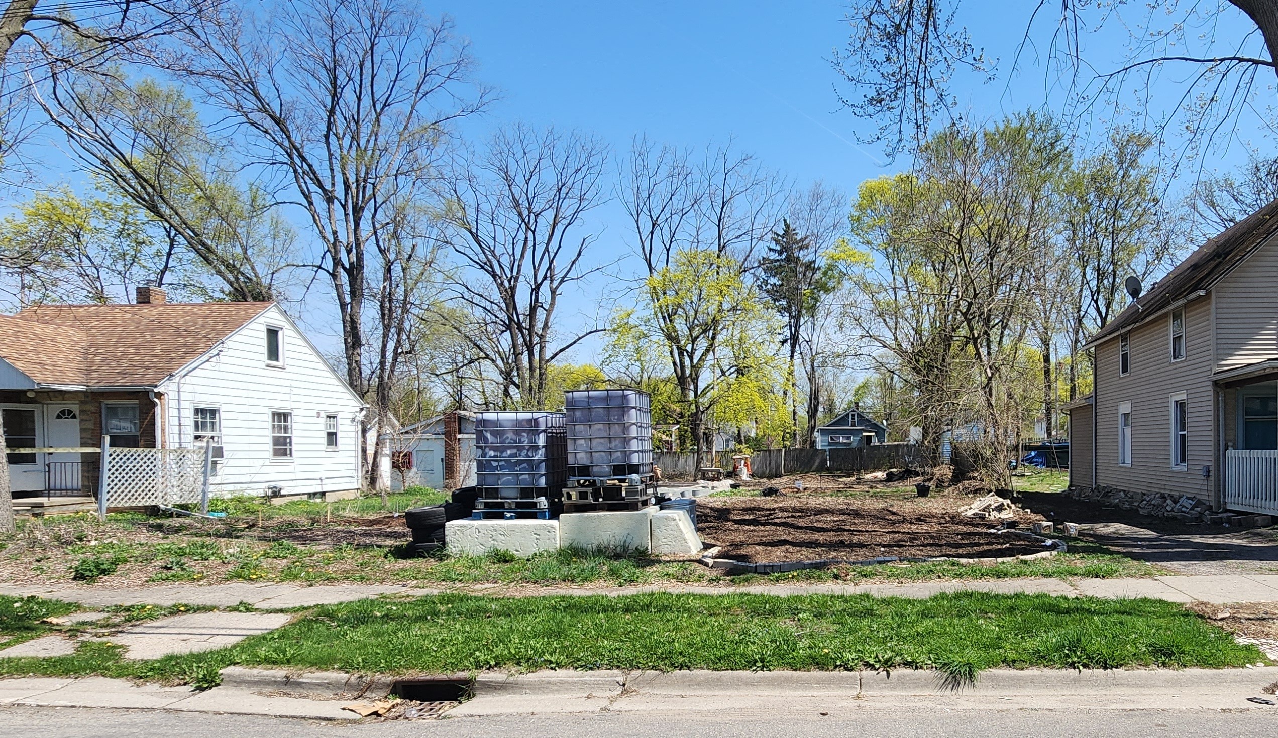 S Fairview Avenue