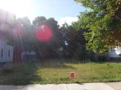 Lyons Ave (1524)